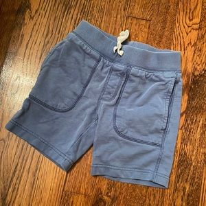 Carter’s size 6 blue shorts